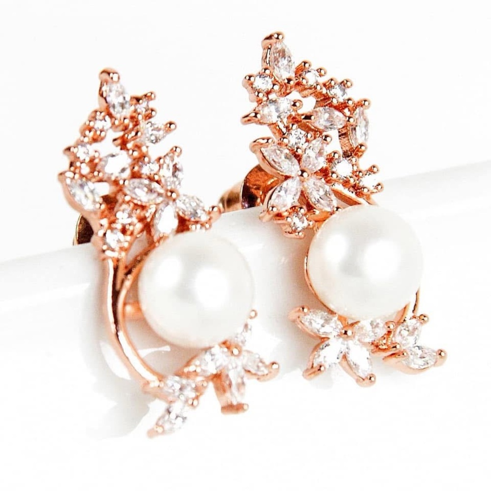 Elegant Pearl Crystal Floral Earrings Rose Gold Plated Zircon Bridal Jewelry